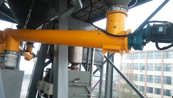 ˮ���ʽ����ݔ�͙C(j��)�x헼���r